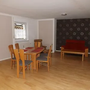 Apartment Fewo, Floß